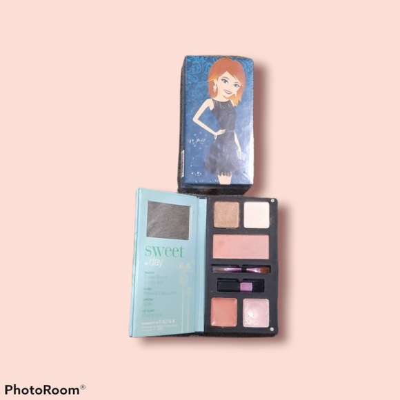 New in package set of 2 - makeup (see description) - Picture 4 of 6